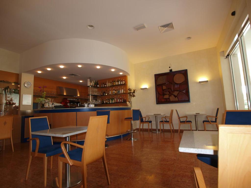 Hotel Bella Venezia Mare Lignano Sabbiadoro Bagian luar foto